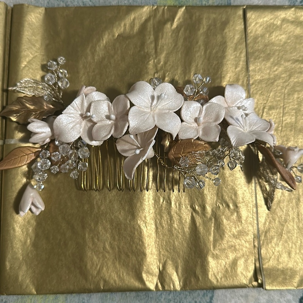 Handmade Twigs & Honey comb in Blush